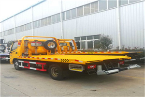 高桥镇附近拖车救援搭电